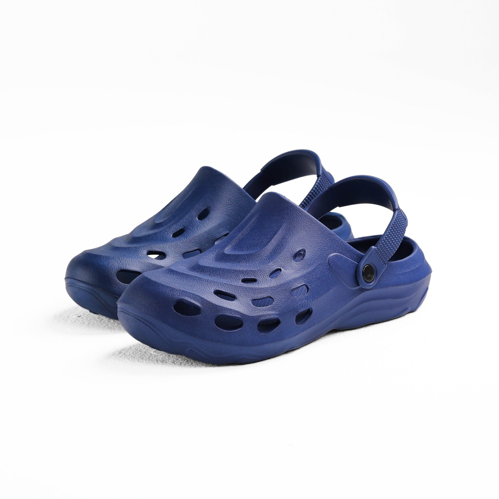 Navy Perforated Tank Clog - حذاء دبابة مثقب باللون البحري 