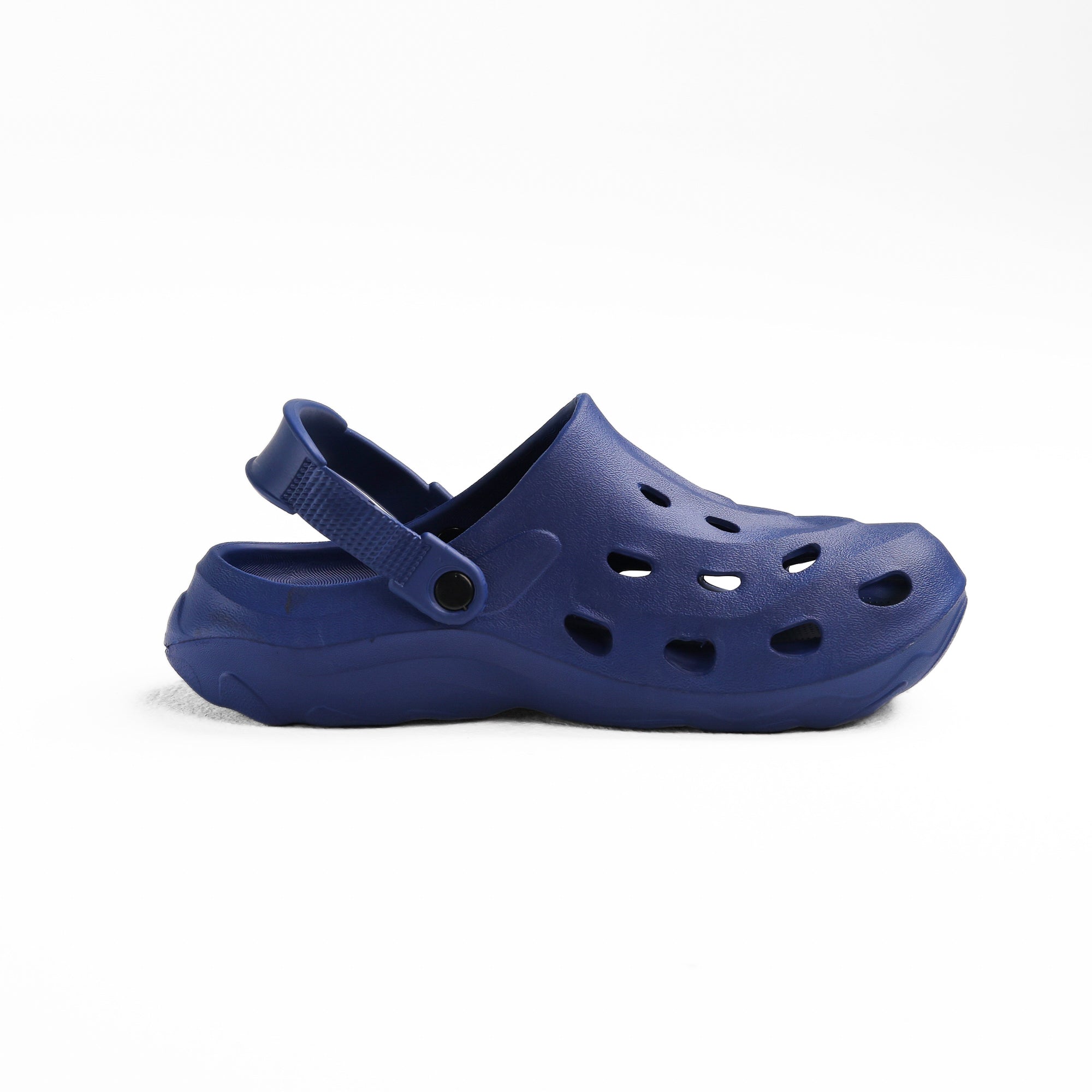 Navy Perforated Tank Clog - حذاء دبابة مثقب باللون البحري 