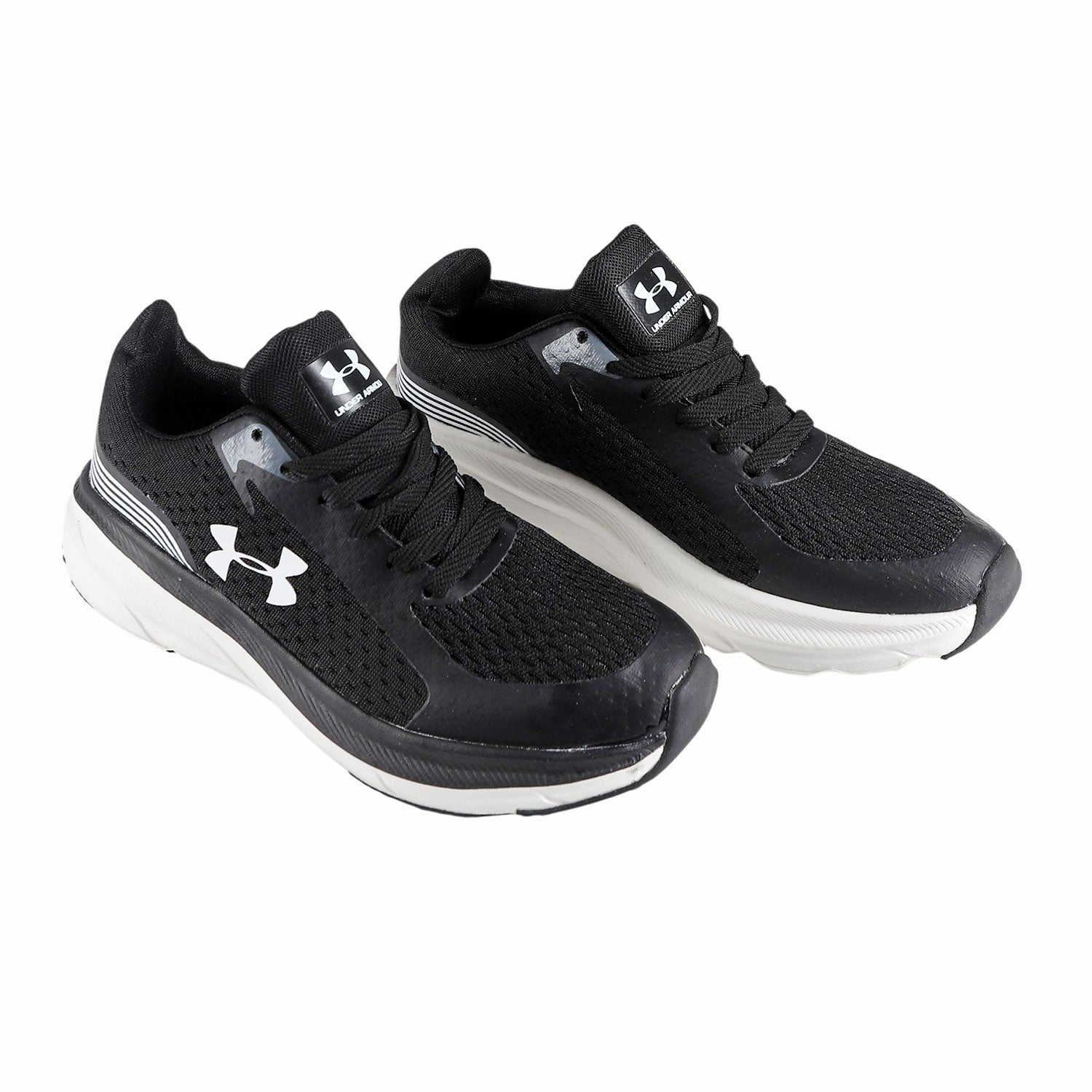 كوتشي رجالي رباط UNDER ARMOUR موديل LL12 
