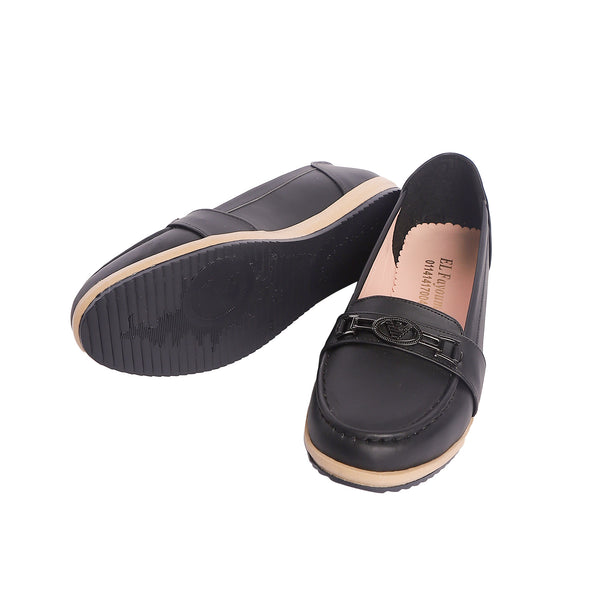 حذاء حريمي اليو الفيومي توكة