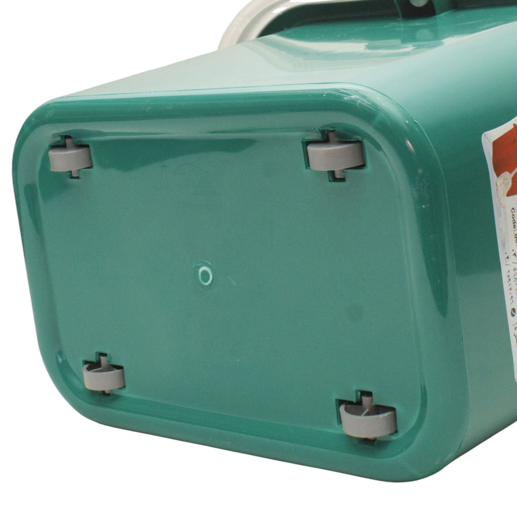 Square cleaning bucket with wringer and wheels