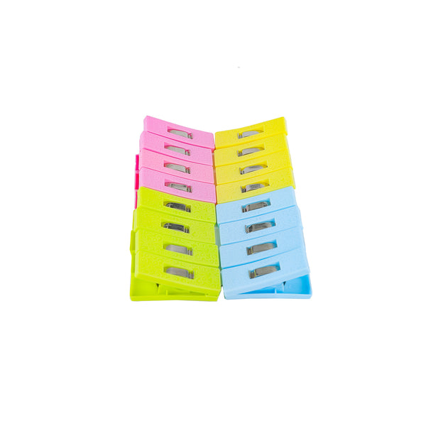 Lux Plastic Clip Set 16 Pieces Colors